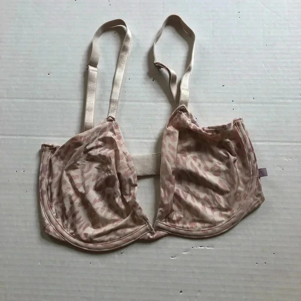 Victoria’s Secret Unlined  Demi
